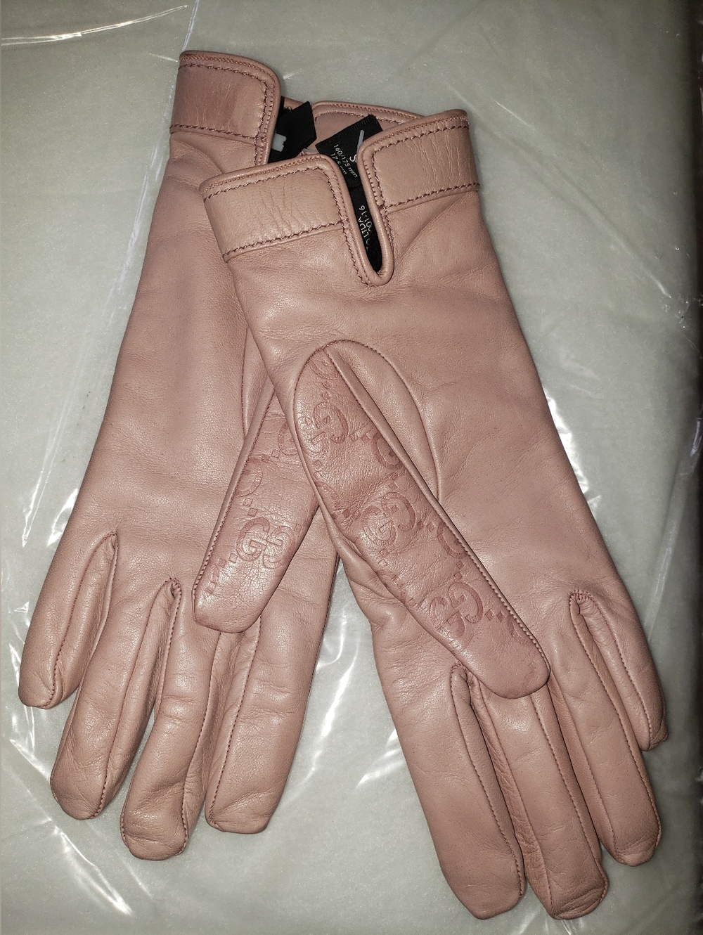 Gucci Lillac Lambskin Leather Cashmere Lined Glove With Ink Stain - Picture 5 of 13